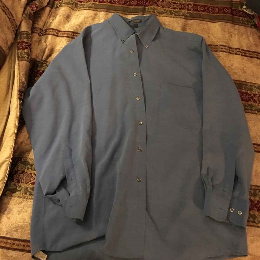 Men's dress shirt
