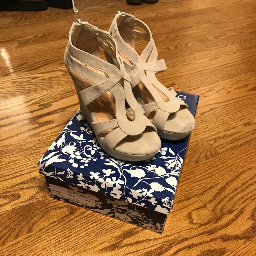 Top Moda Beige Nude Wedges