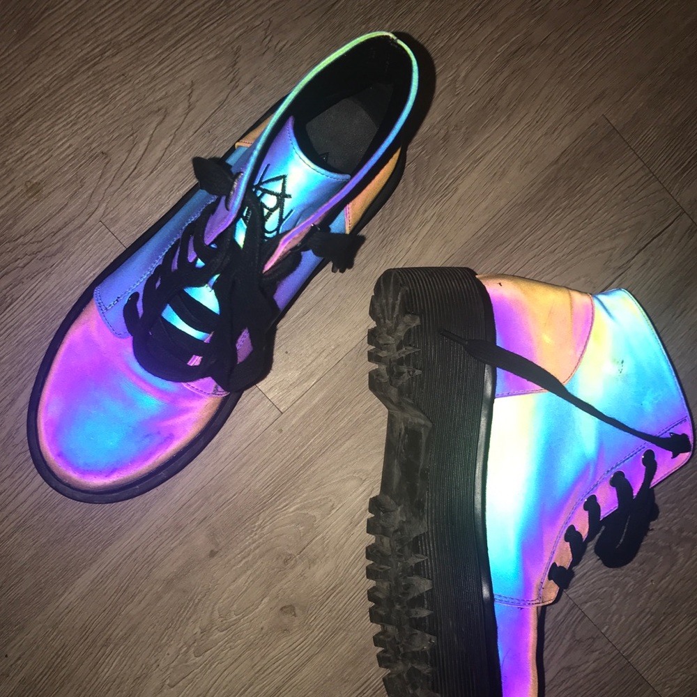 YRU Slayr Reflective boots