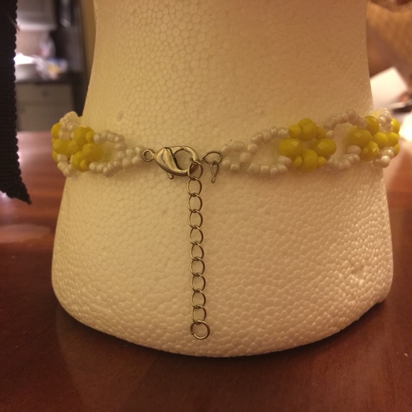 “Simple but Adorable Handmade Beaded choker Set - Picture 5 of 8