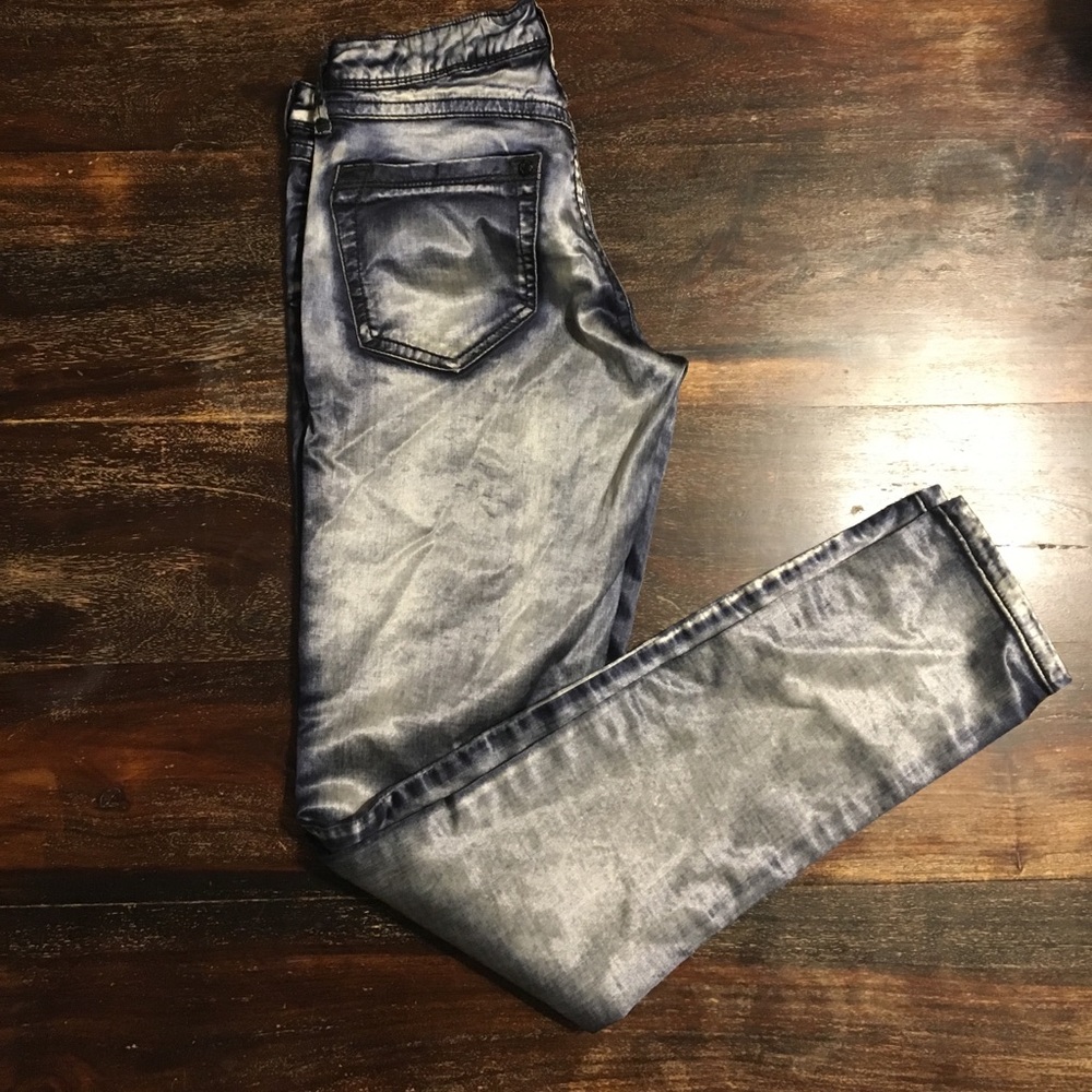 Beautiful Bebe jeans! ✨ - Picture 1 of 4