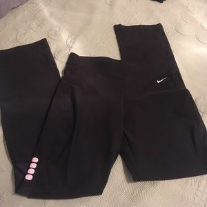 3/25 SALE ⭐️ Nike Work Out Pants