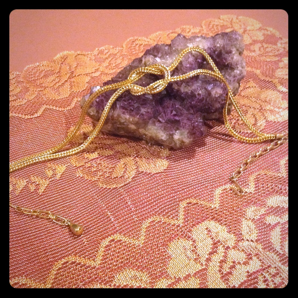 Vintage knot necklace choker