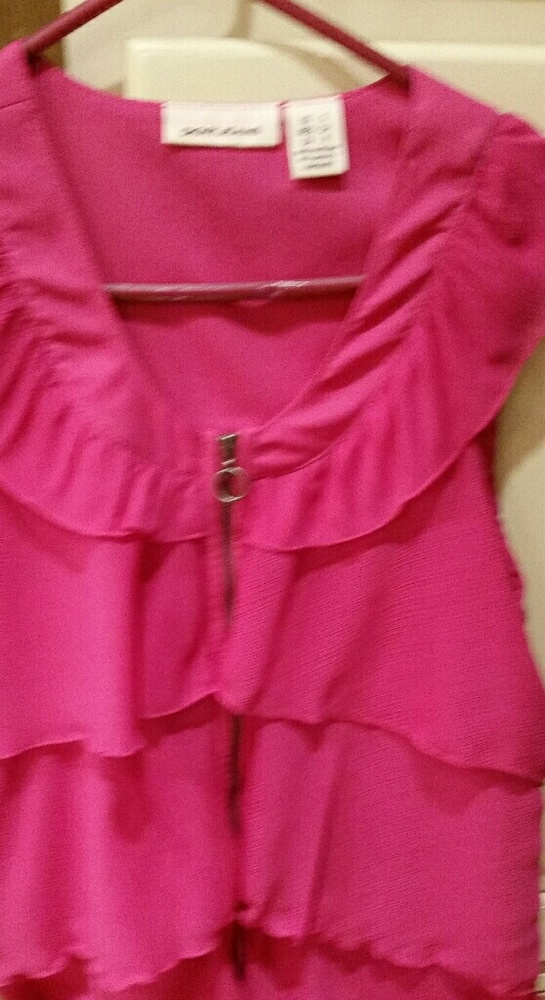 Zipper tank