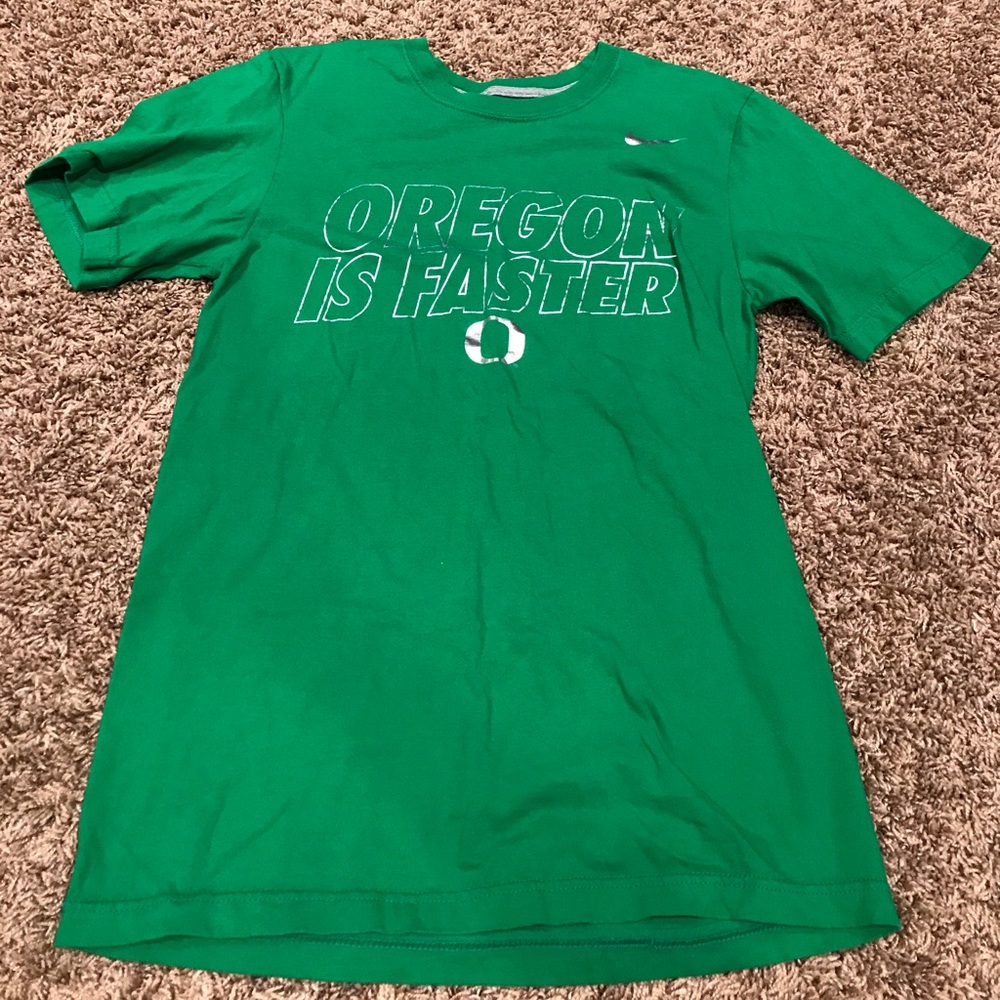 Men’s Nike Shirt