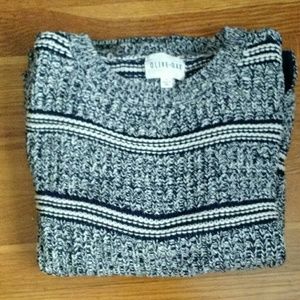 Olive and Oak Chunky Knit Sweater