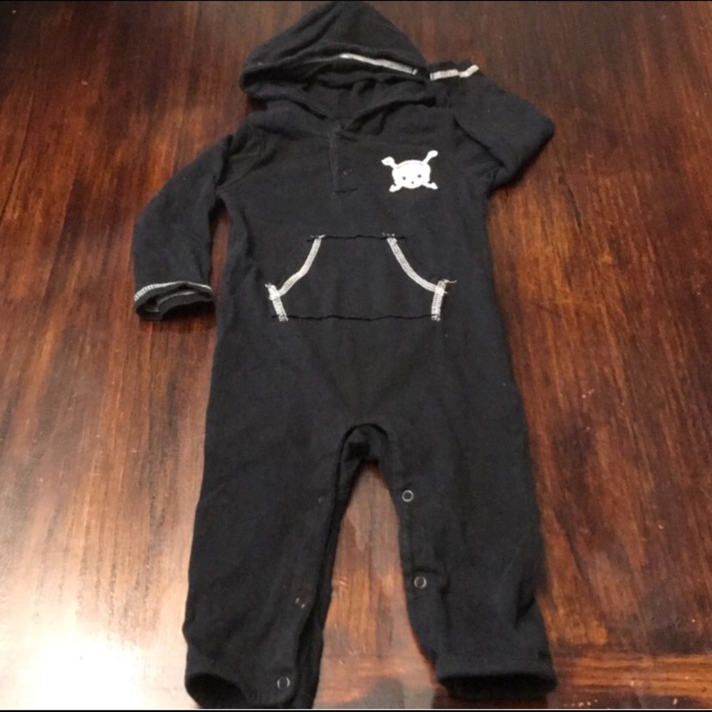 Baby boy hooded one piece outfit