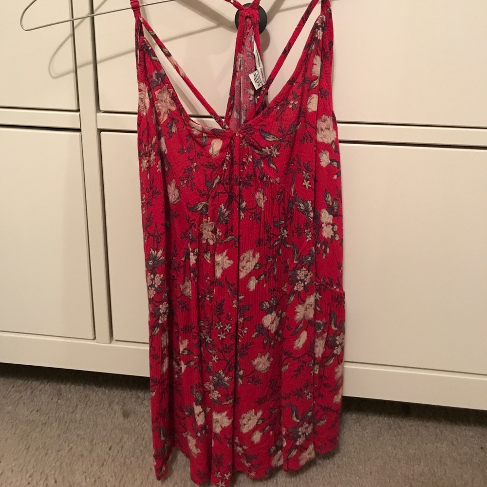 american eagle tank top
