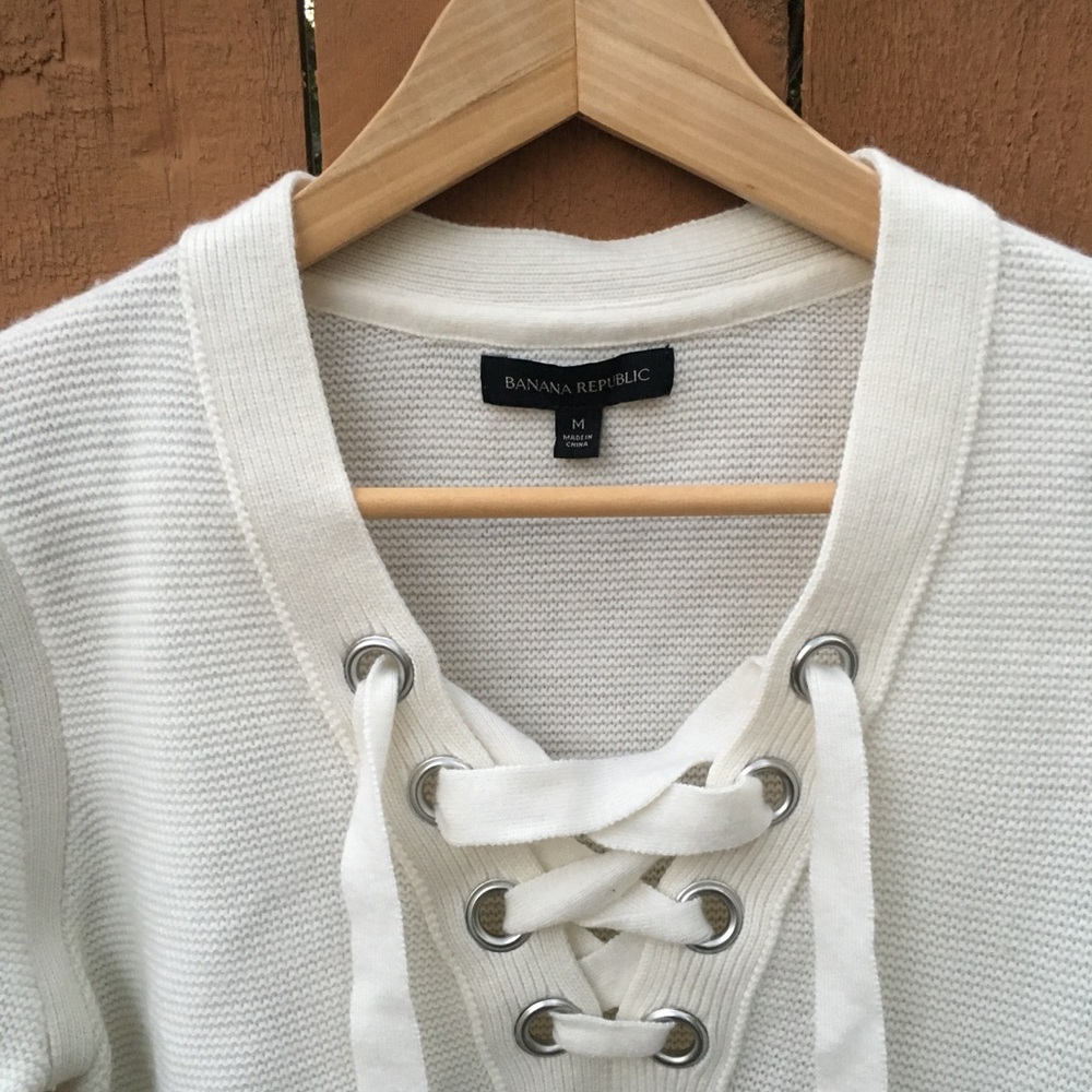 Banana Republic Tie Up Sweater - Picture 5 of 5