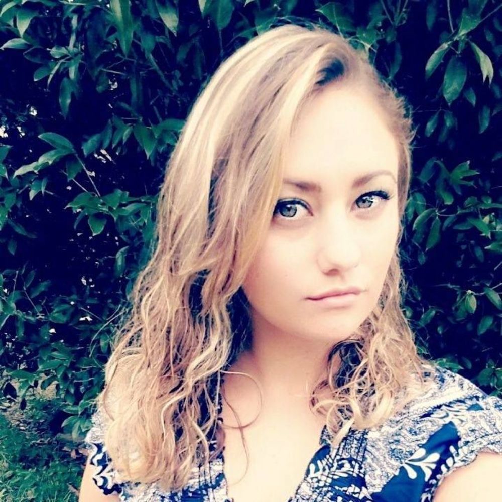 Meet your Posher, Krystina