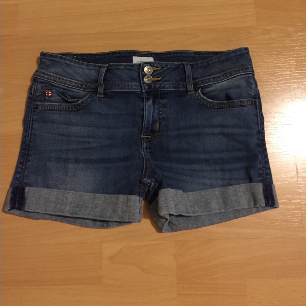 29 Hudson Cuffed Shorts