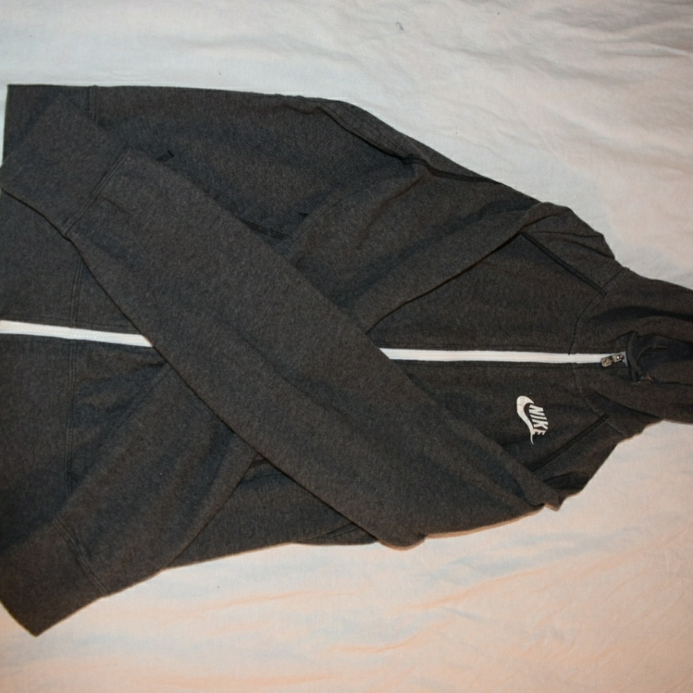 Woman's athletic jacket