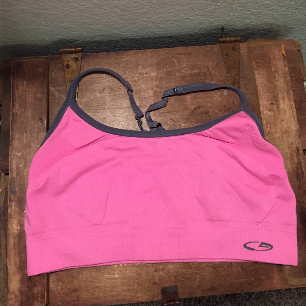 Sports bra - Picture 2 of 3