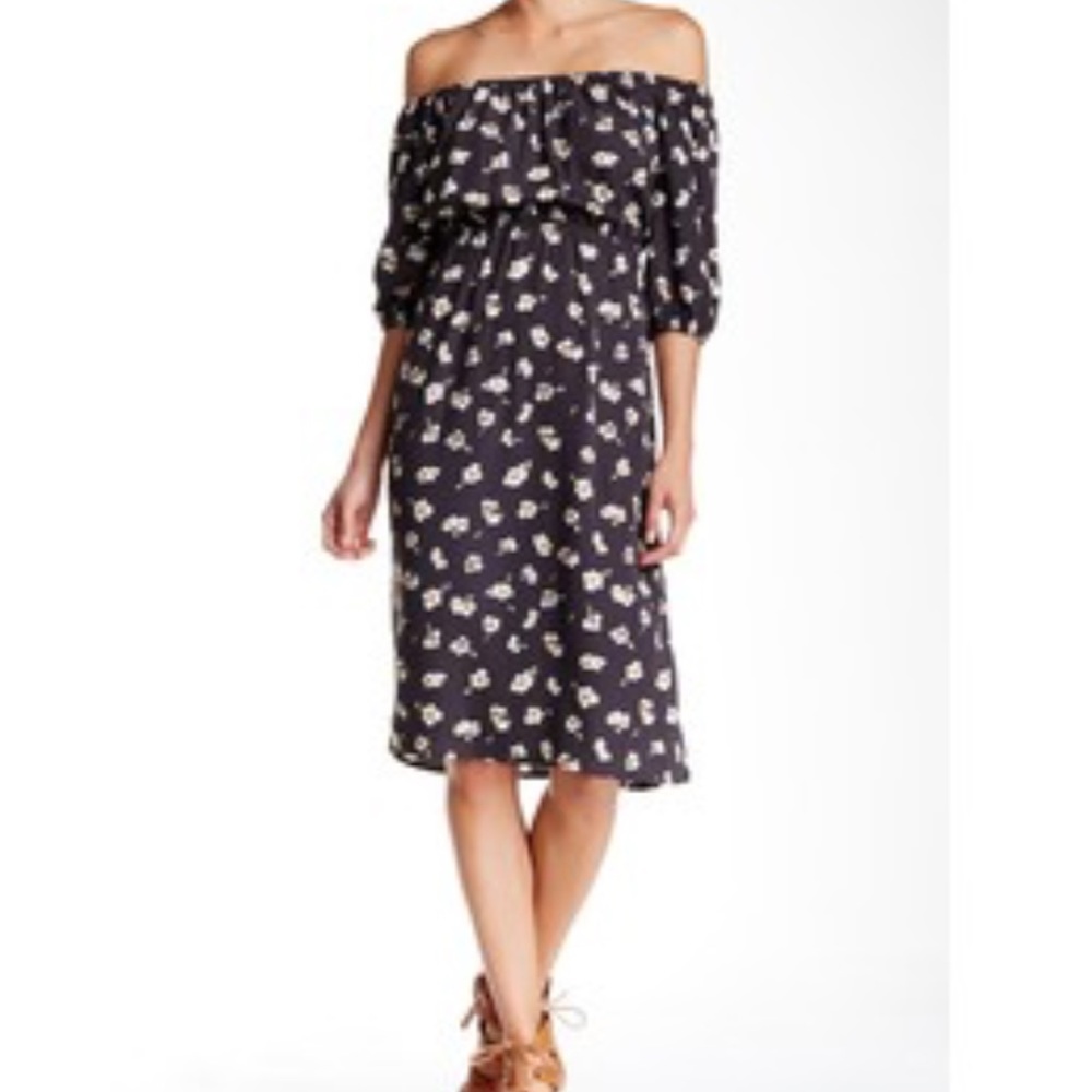 Off-the-shoulder floral midi dress with side slit