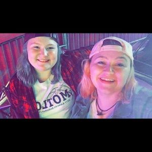 Meet your Posher, Hunter