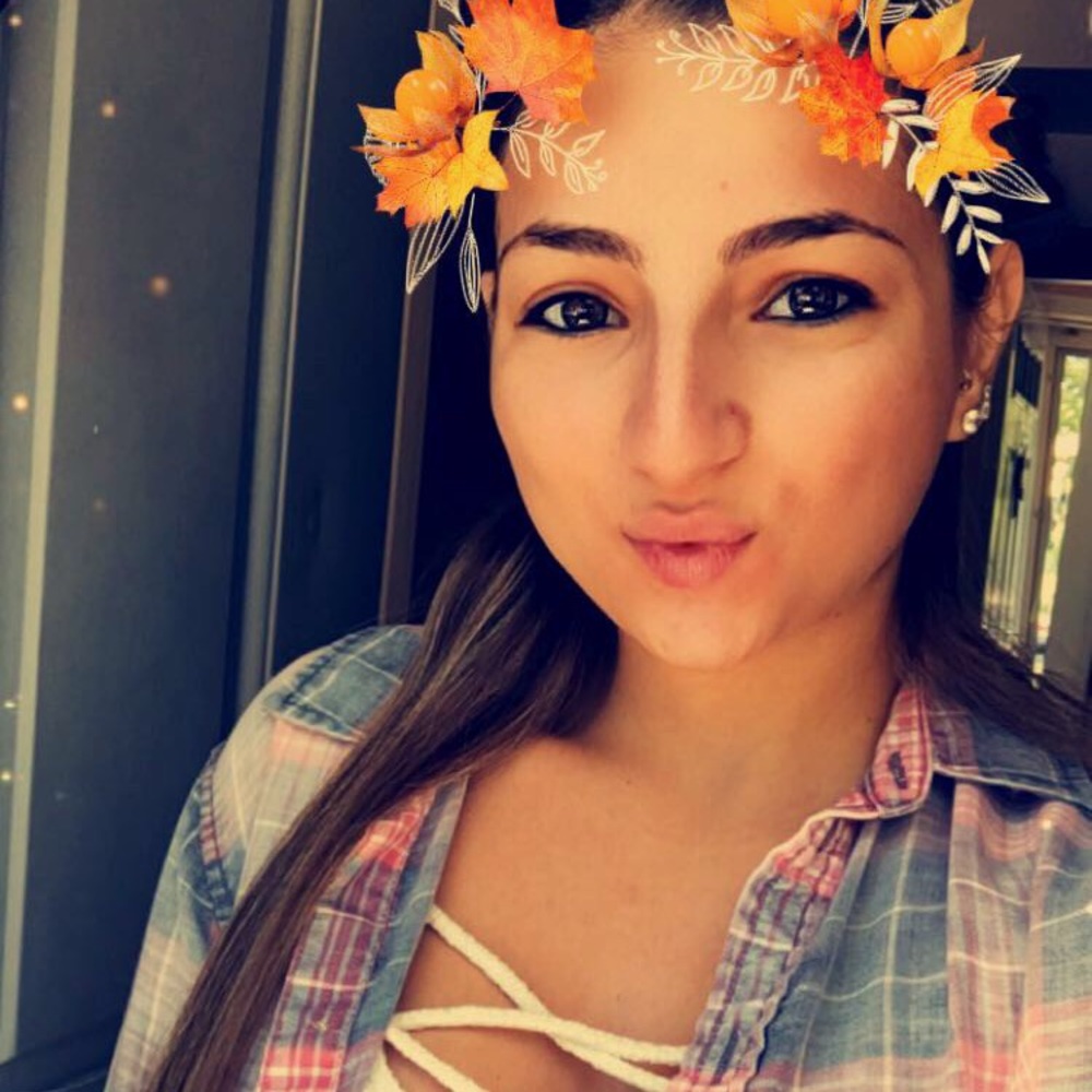 Meet your Posher, Gabriella