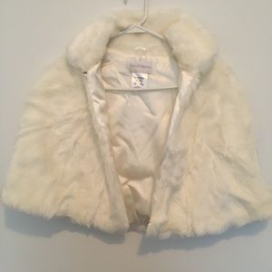 Ivory fur capelet jacket/wrap by David’s bridal