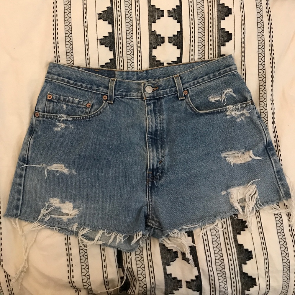 Vintage Levi distressed shorts