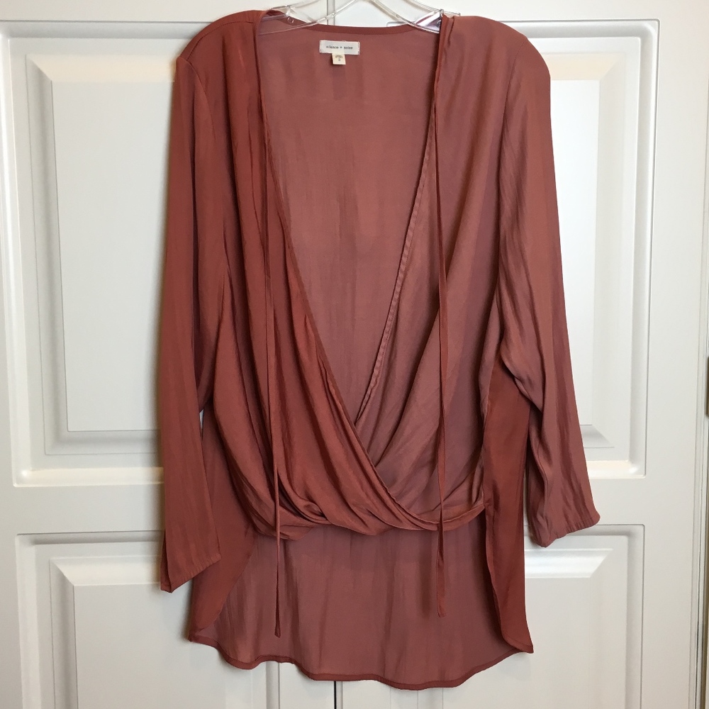 UO Silence & Noise Silky Salmon Criss-Cross Sz S