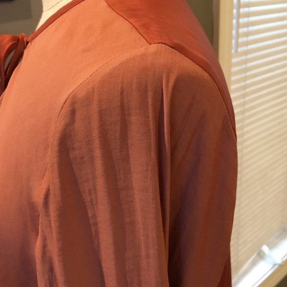 UO Silence & Noise Silky Salmon Criss-Cross Sz S - Picture 4 of 6