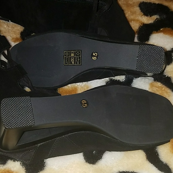 Jeffrey Campbell open toe wedges - Picture 5 of 5