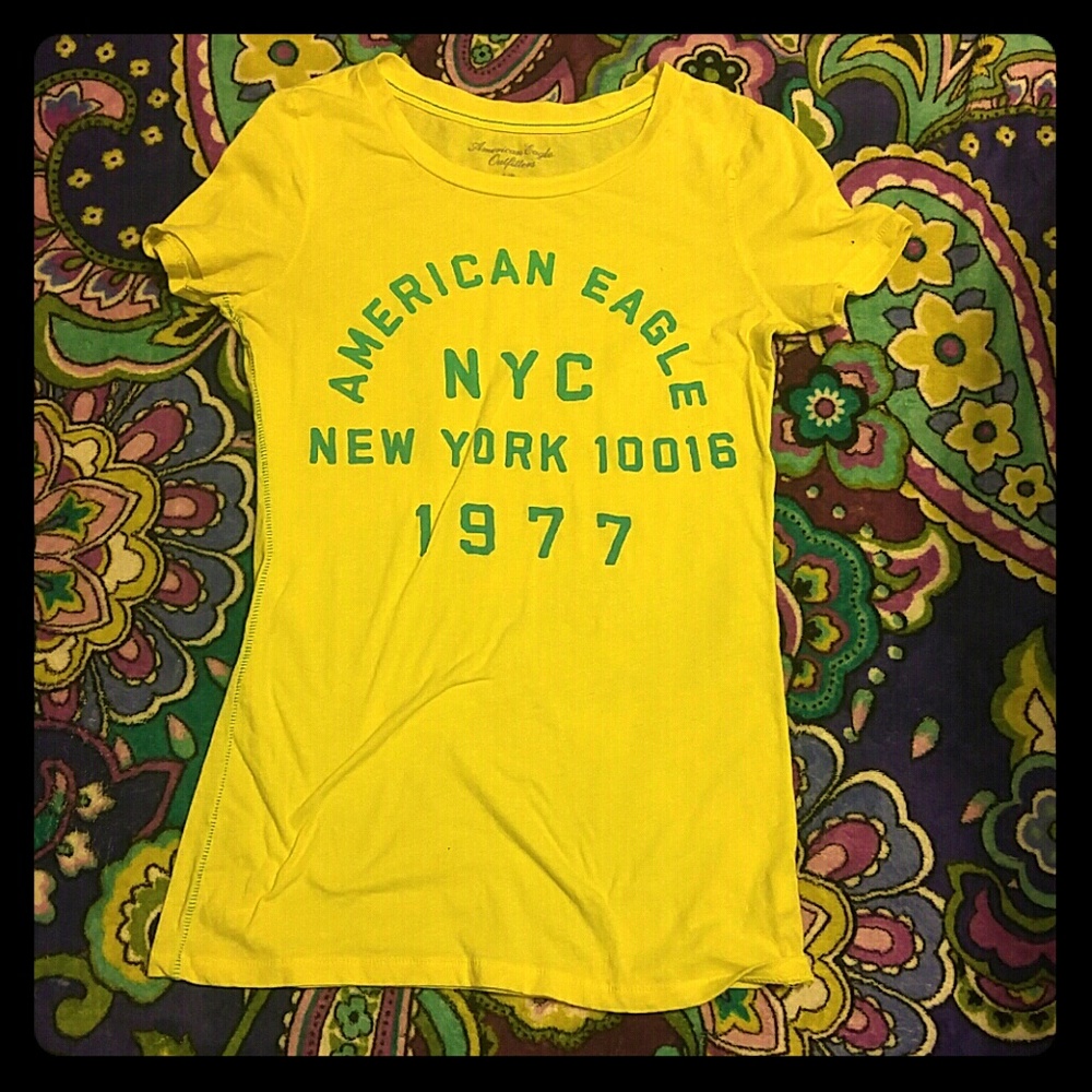 American Eagle T-shirt
