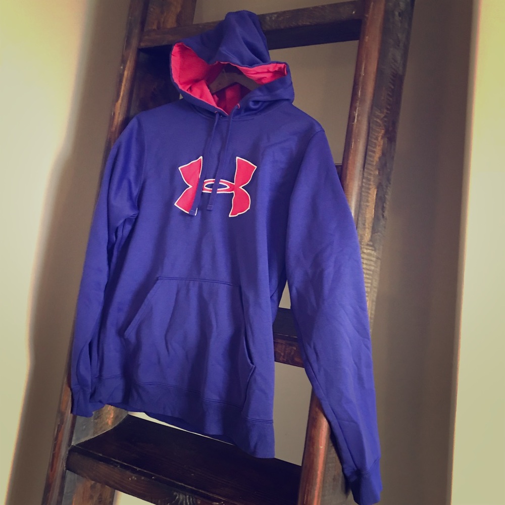 Women’s Large Under Amour Sweatshirt