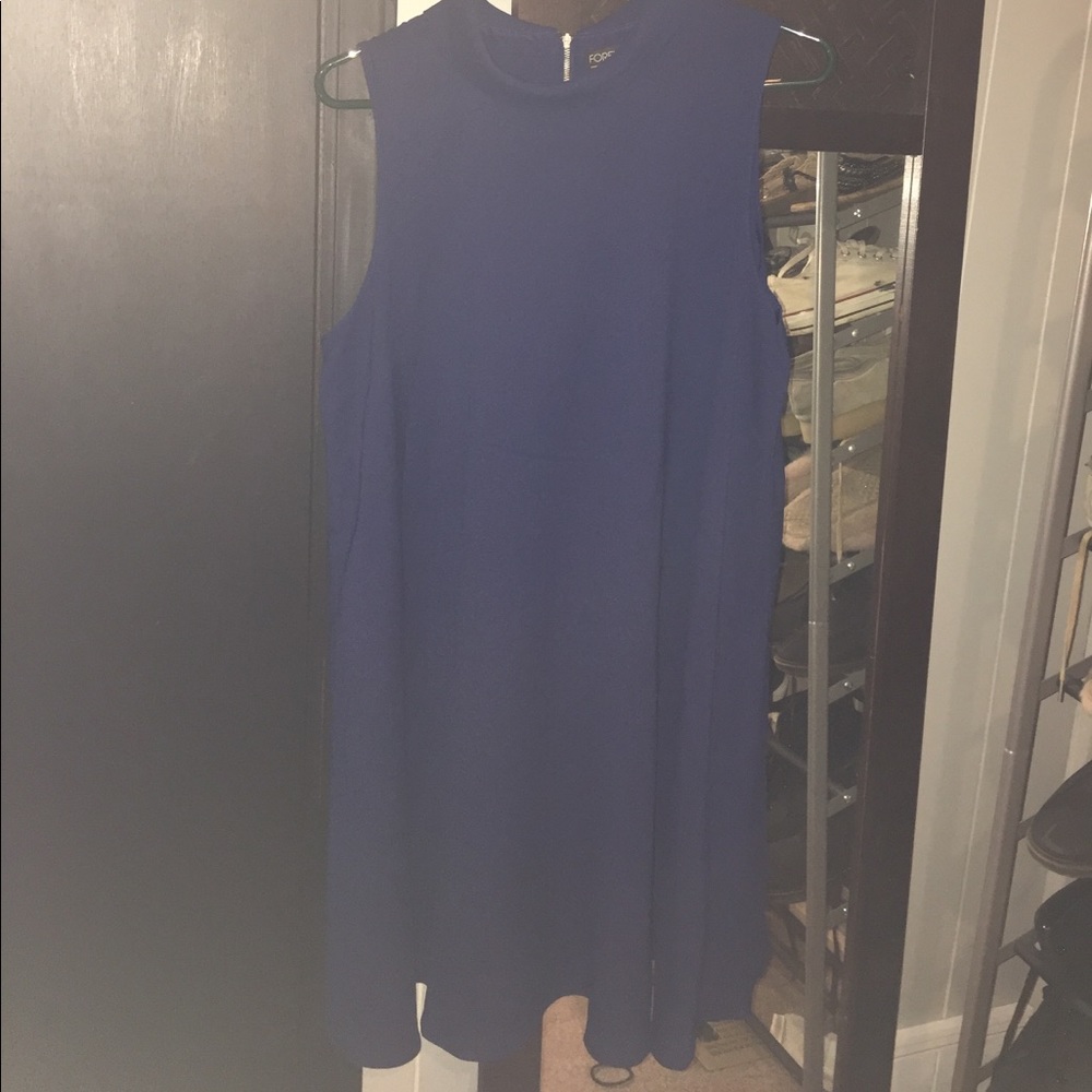 Only been worn once for my senior pictures.