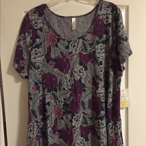 Lularoe Classic Tee