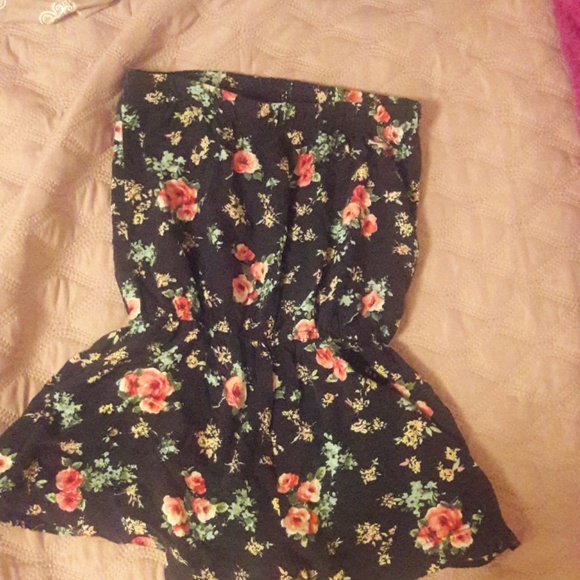 Mini strapless romper - Picture 2 of 2