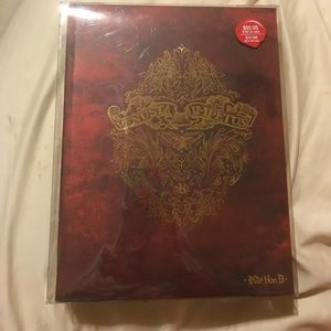 Kat Von D Tattoo Chronicles LIMITED EDITION