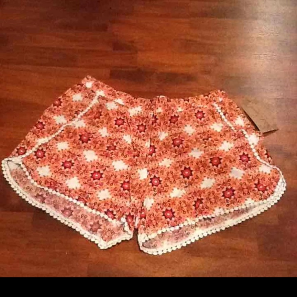 Red camel shorts