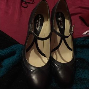 Naturalizer Heels