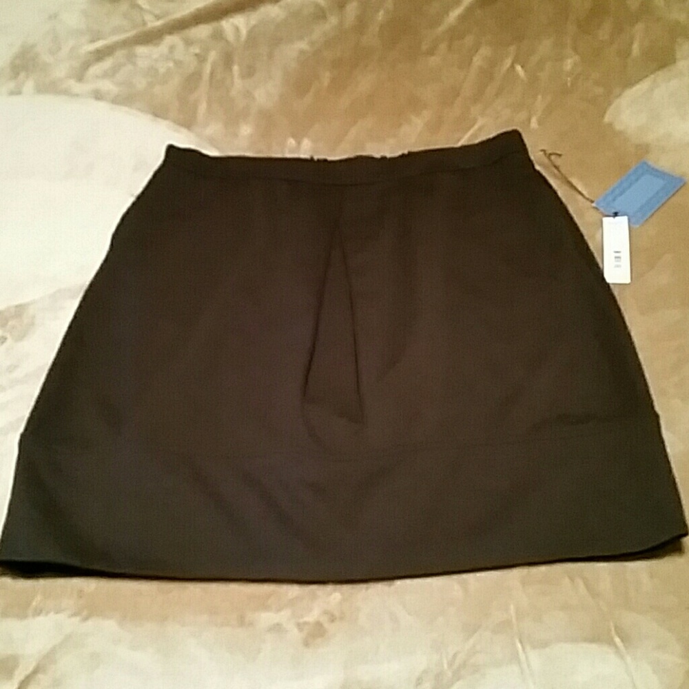 Simply Vera Wang skirt size 14 NWT