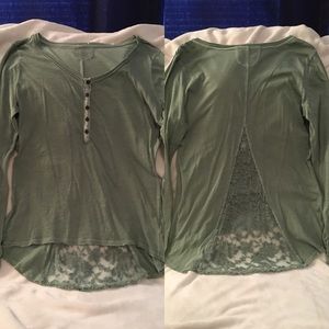 High-low long sleeved lace detail top