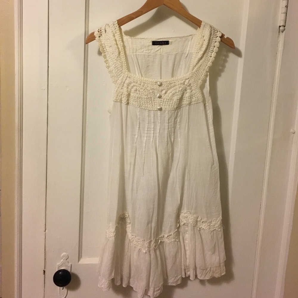 Lace dress