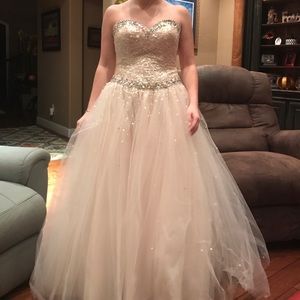 Beautiful ball gown