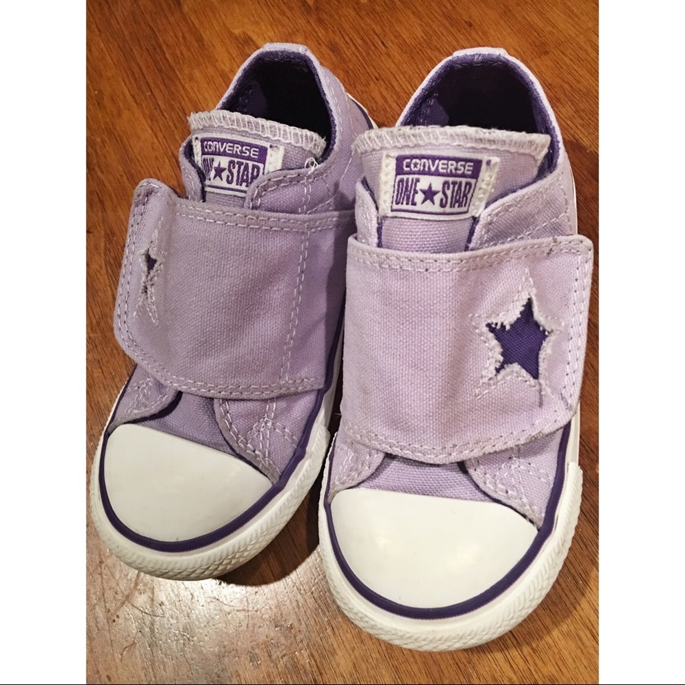 Girl’s Purple Converse