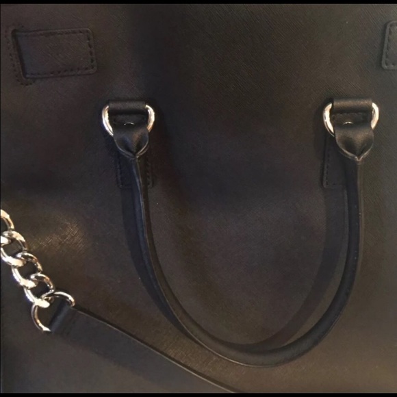 Michael Kors NWT Large Hamilton with studs - Picture 3 of 6