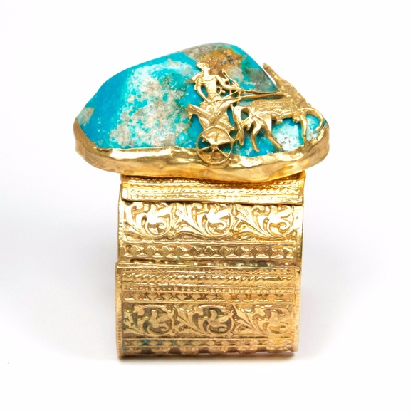 The Chariot Cuff // Handmade - Picture 3 of 7