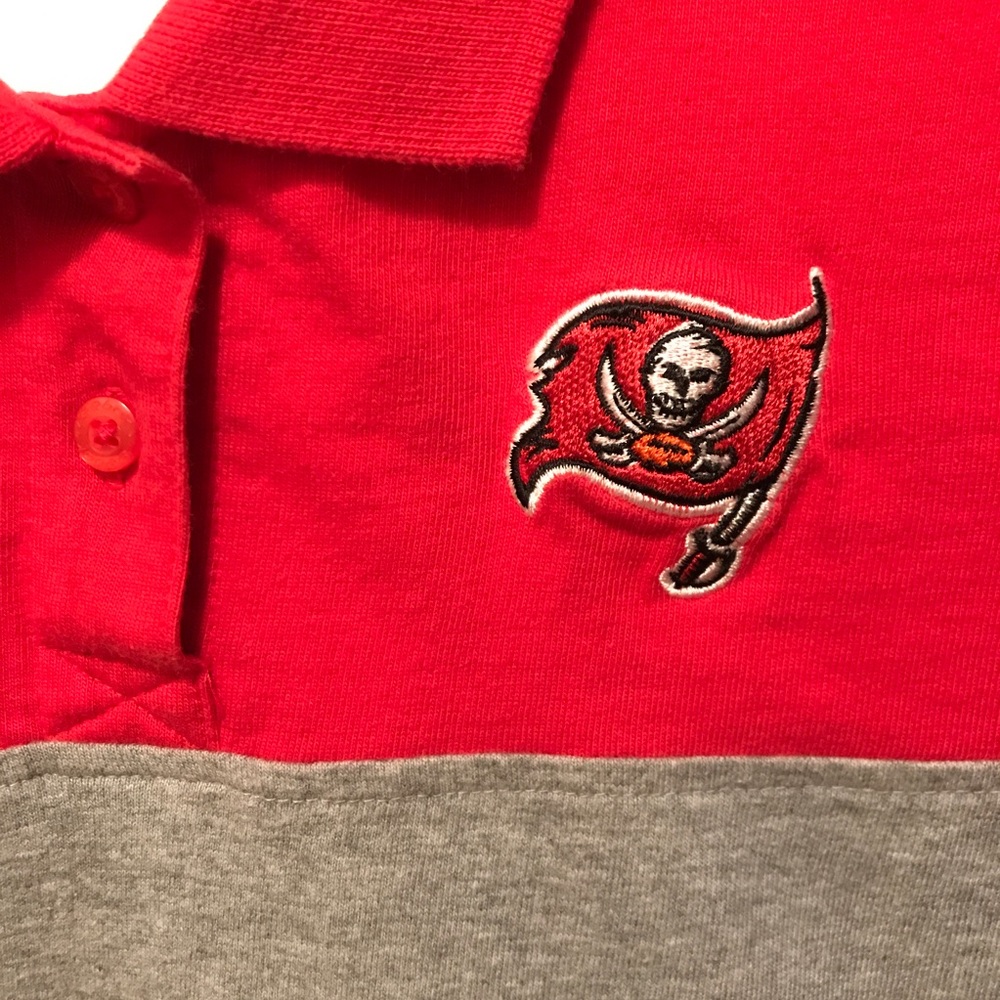 TB Buccaneers golf shirt - Picture 2 of 4