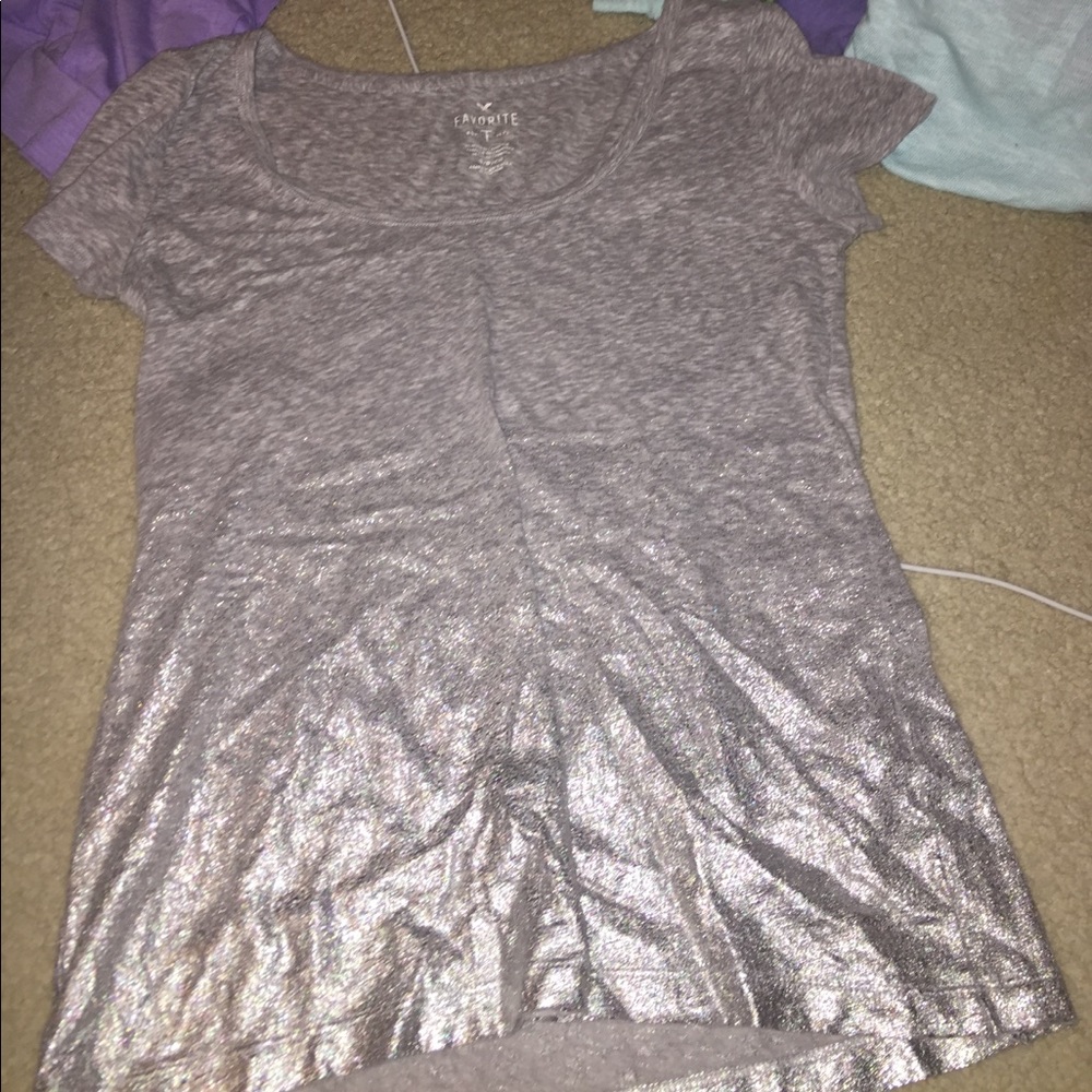 Grey w metallic t-shirt