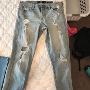 size 5 Hollister BF jeans