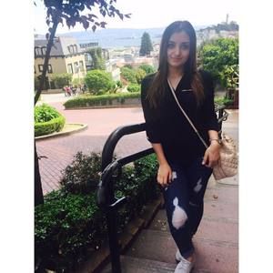 Meet your Posher, Fadilya