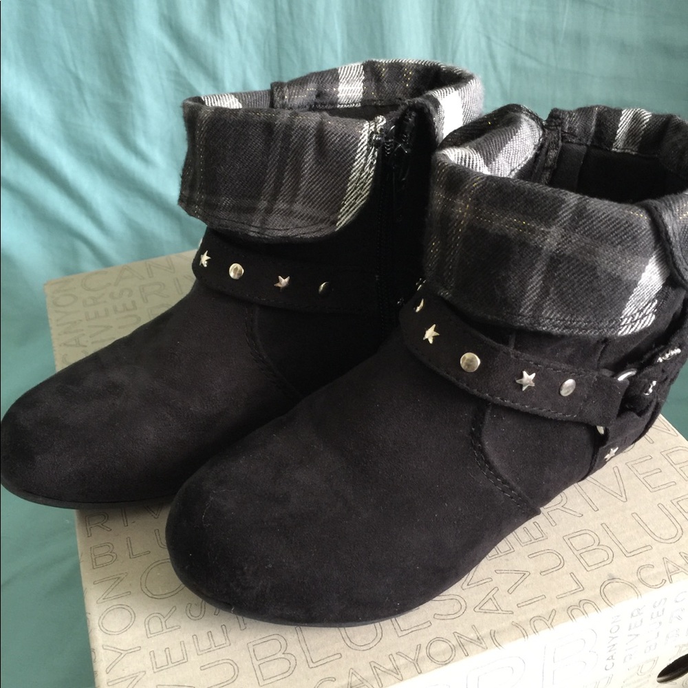 ✨Girls fashion boots ✨