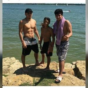 Meet your Posher, Nelson jeremiah