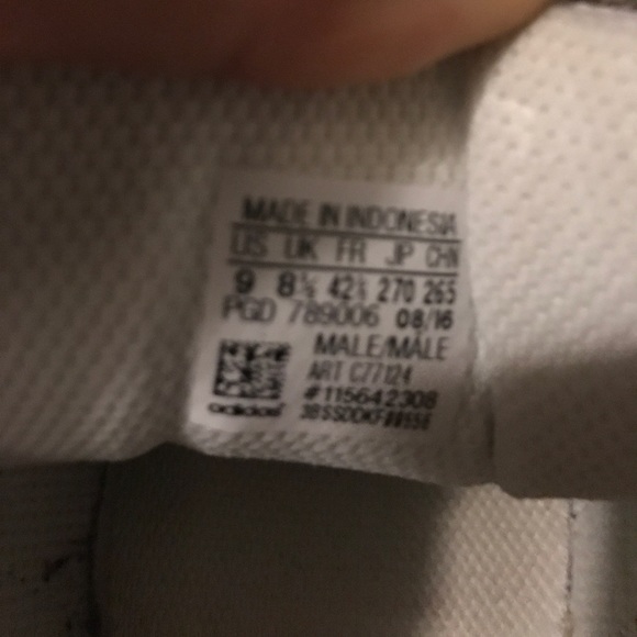 Adidas super stars - Picture 2 of 2