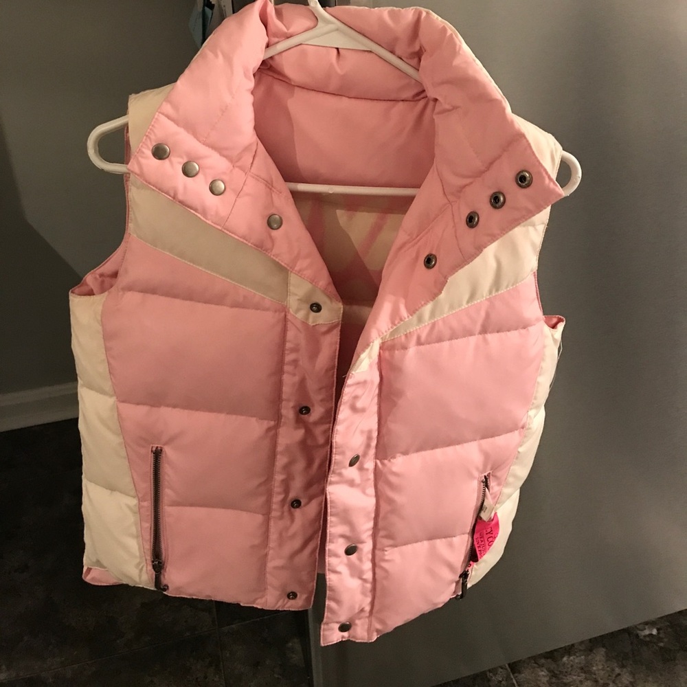 JUICY COURTURE!!! Pink and white vest size small
