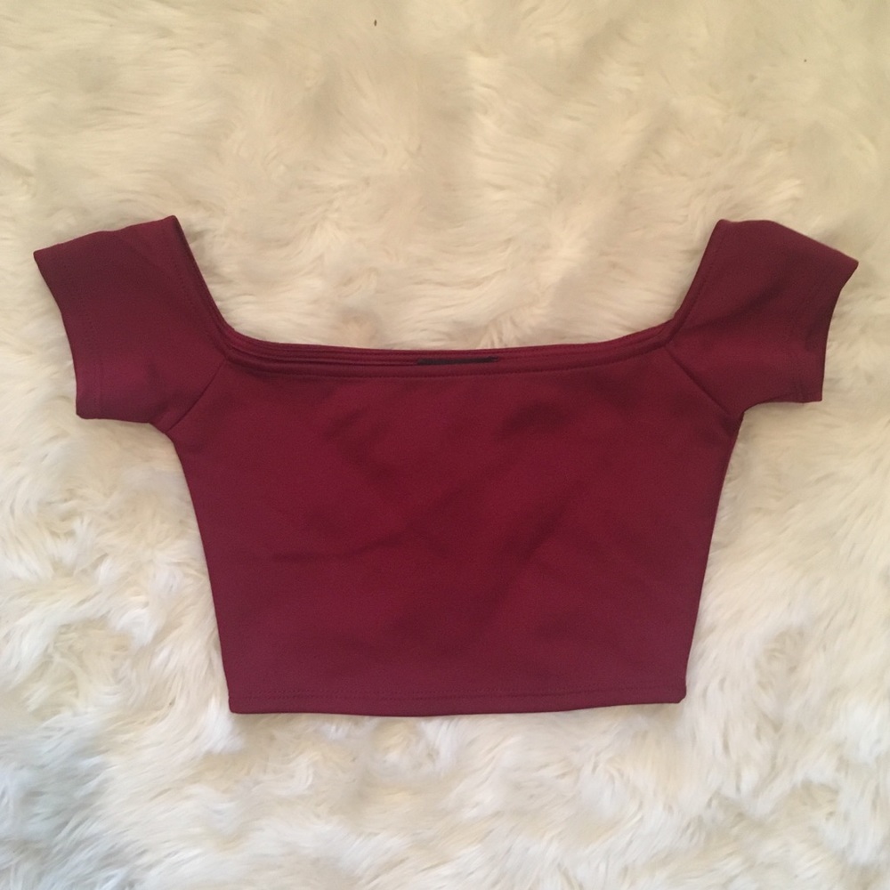 Off shoulder crop top