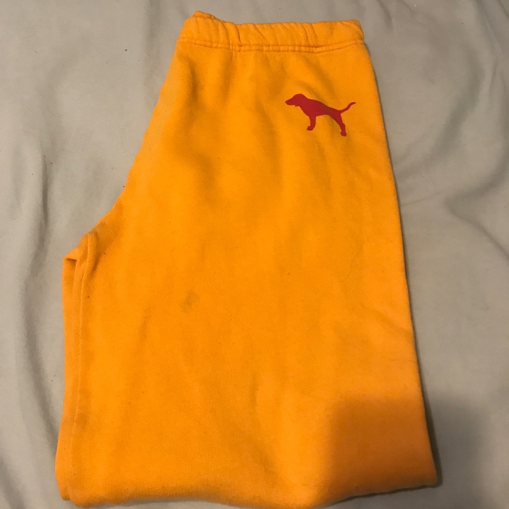 vs sweats